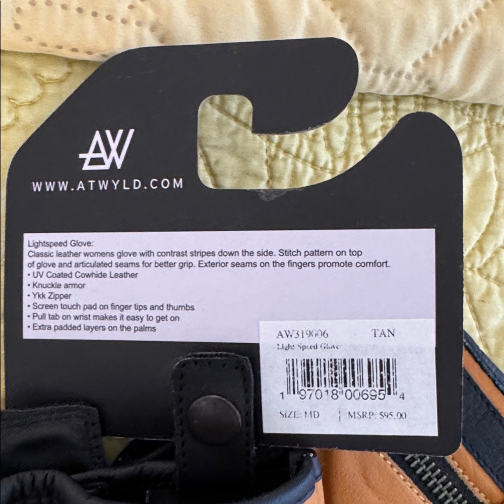 Women's Tan and Black motorcycle gloves - Picture 7 of 7
